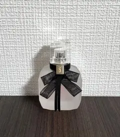 Yves Saint Laurent 香水リボン付き