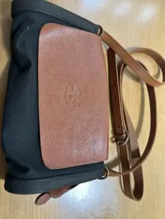 IL BISONTE ショルダーバッグ キャンバス レザーのサムネイル