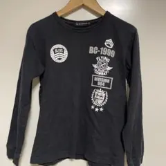 ブラック トップス