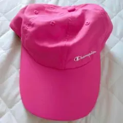 Champion ピンク キャップ
