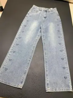 SHEINシーイン　サイドハート刺繍デニム