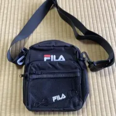 【中古】FILA ショルダーバッグ 黒 ミニサイズ