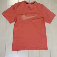 NIKE ナイキ　スポーツ　Tシャツ