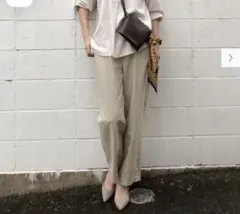 UNIQLO リネンブレンドリラックスストレートパンツ