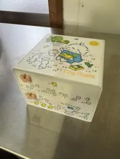 SANRIO タイニーポエム 風の子さっちゃん】昭和レトロハンカチ 70年代