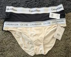 Calvin Klein ボーイショーツ2枚セット