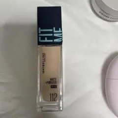 メイベリン フィットミー リキッドファンデーション R 112