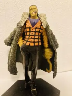 クロコダイル ワンピース フィギュア DX王下七武海フィギュアvol.2 非売品