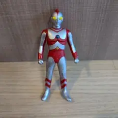 ポピー ウルトマン ミニソフビ 10cm 昭和レトロ 当時物 - メルカリ