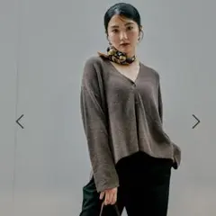 GLOBAL WORK ミニブークレVネックカーディガン　ブラウン