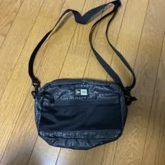 NEW ERA ショルダーバッグ ブラックのサムネイル