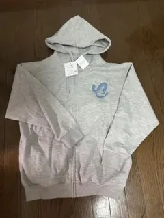 新品・未使用　ちいかわ　ジップパーカー　しまむら　LL