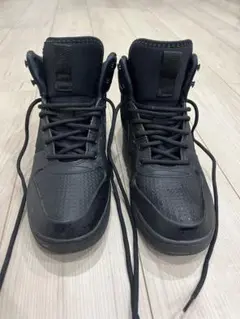 NIKE（ナイキ）コート ボロー MID