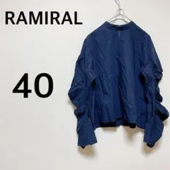 【ラミラル】長袖ノーカラーシャツ ネイビー 秋冬 袖シャーリング カジュアル