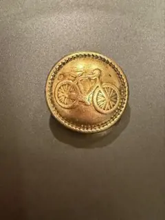 自転車デザインの金色ボタン　1つ！！