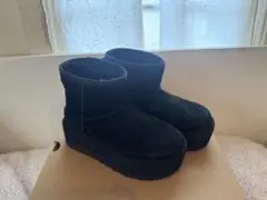 UGG アグ　Classic Mimi PF