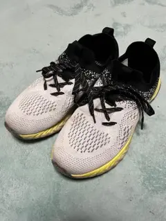 Item thumbnail for item ae2aa218-e48e-4f1e-a2eb-ea3e4f45106e