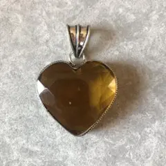 Item thumbnail for item 0523cecc-f052-4413-b3d4-2a625cab6121