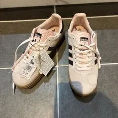 adidas ガゼルスニーカー24cm新品