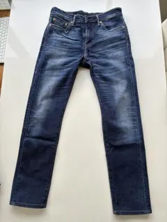 Levi's ダークブルースリムフィットデニム