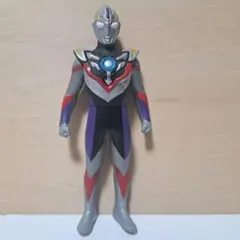 ウルトラマントリガー　ソフビフィギュア