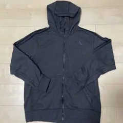 adidas パーカー