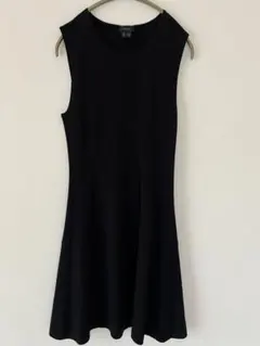 セオリー【S】 黒 ワンピース ノースリーブ