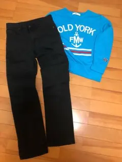 140センチ トレーナー、黒パンツ セット