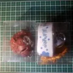 isla yeye キーホルダー 2種セット