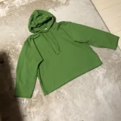 売り切りセール☆ユニクロ　コットン100%グリーンパーカー