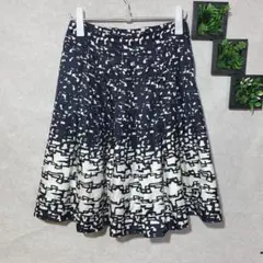 セブンアイディコンセプト(size40)プリーツスカート　膝丈　総柄　日本製