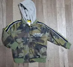 ZARA 迷彩フード付きジャケット 116