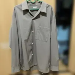 長袖シャツ　ベージュ