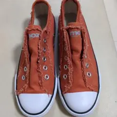 moz スニーカー オレンジ フリンジデザイン