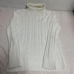 【Knit セール】Spiral News ホワイトタートルネックニット