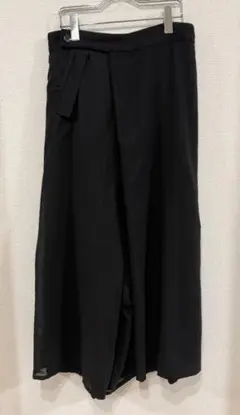 山内 ノーミュールシングウールイージーパンツ 20a65A - メルカリ