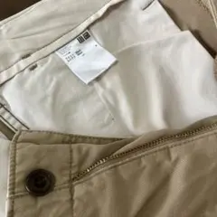 ベージュ チノパン Mサイズ　⭐︎定形外郵便で宜しければ500円です