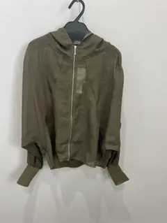 今期完売商品シアードルマンパーカー