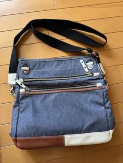 MOUSTACHE ショルダーバッグ デニム調のサムネイル