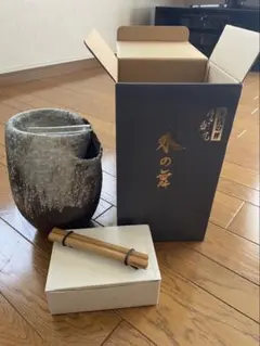 信楽焼 湧き水電動つくばい 陶器つくばい 循環 水琴窟 茶道 竹柄杓（訳