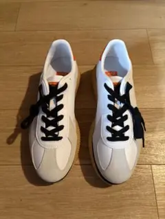 【Onitsuka Tiger】デレシティ WHITE/HABANEROのサムネイル