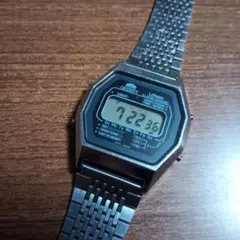 稼働 ORIENT P820301-40 デジタル腕時計のサムネイル