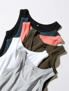 UNIQLO リブタンクトップ
