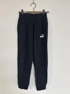 PUMA ブラックスウェットパンツ 150