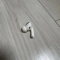 美品 AirPodsPro 第2世代 USB type-C 右R 右耳 ① - メルカリ