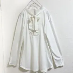 【新品タグ付】アンタイトル　ボウタイ　白　ブラウス　ワールド　日本製