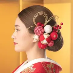 ハレの日を彩る髪飾り