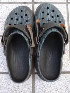 Crocs 迷彩柄 クロッグサンダル
