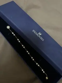 SWAROVSKI スワロフスキー ブレスレット マグネット留め