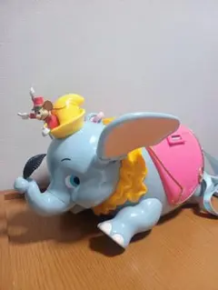 ダンボ ポップコーンバケットのサムネイル